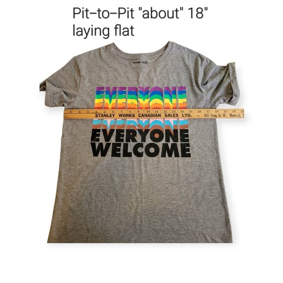 Everyone Welcome Pride Tee, Size XL NWT - Picture 6 of 9